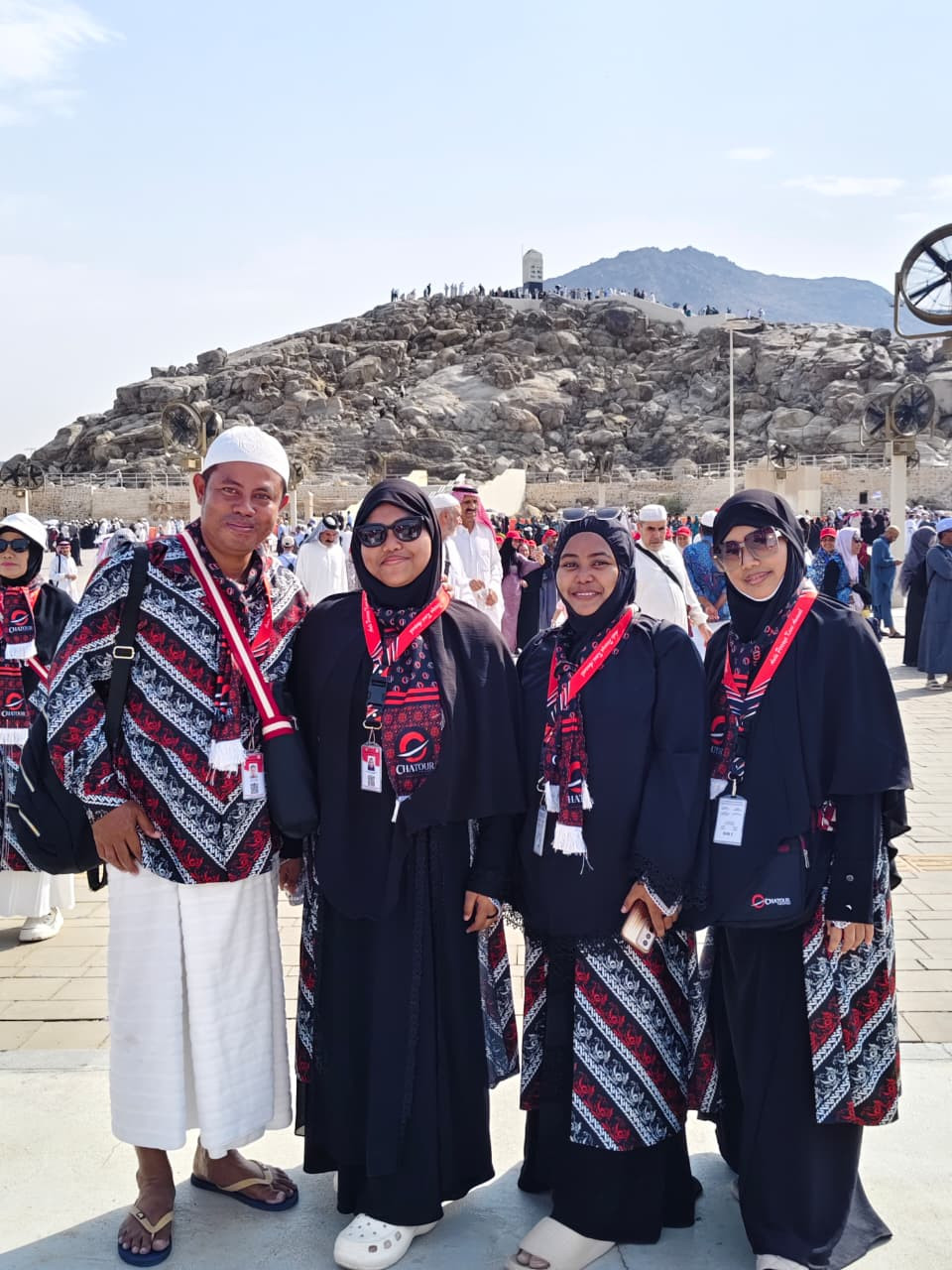 WhatsApp Image 2025-11-21 at 17.44.03_c0b57f64.jpg