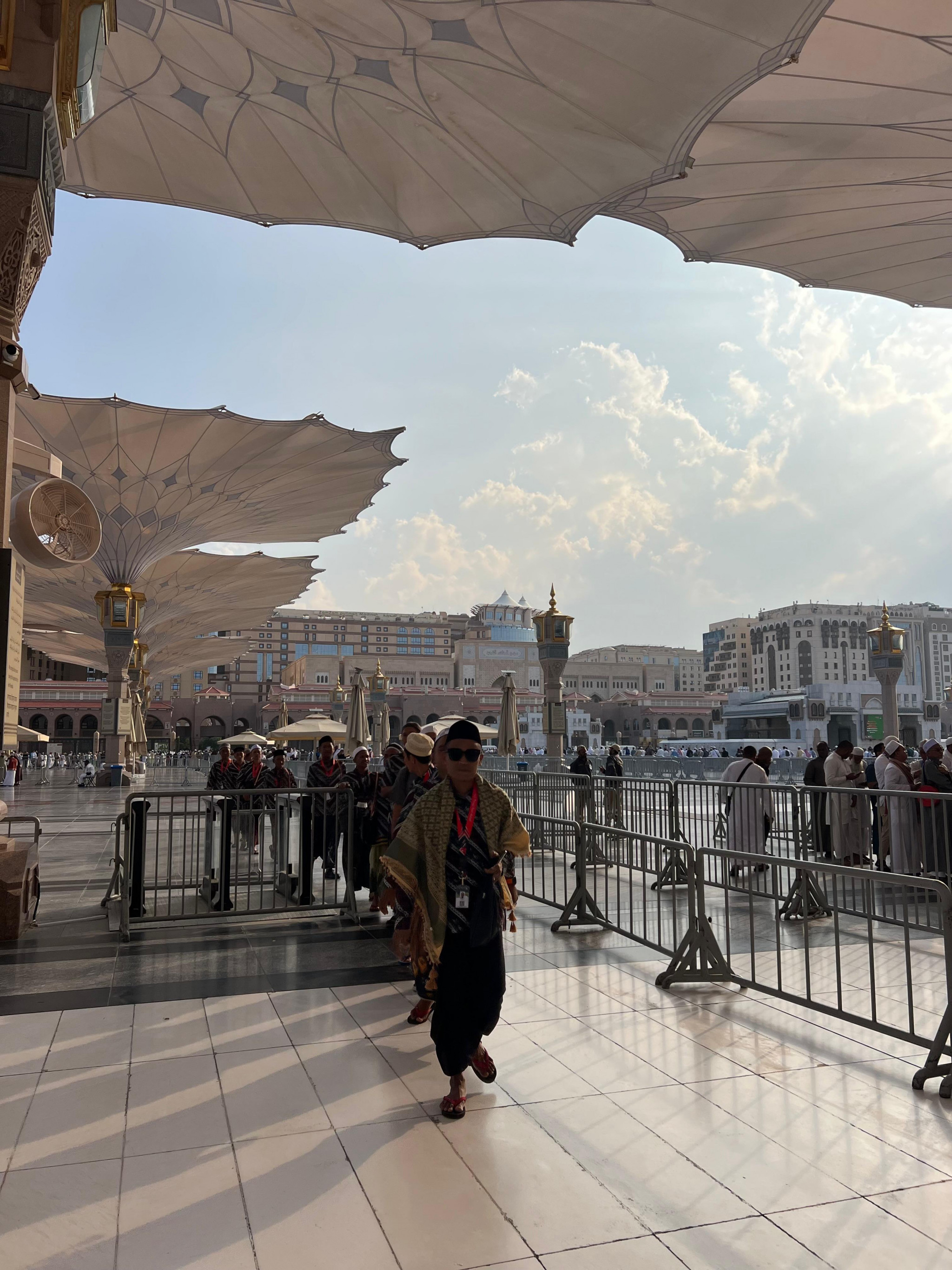 WhatsApp Image 2025-11-25 at 10.28.06_f0b1b979.jpg