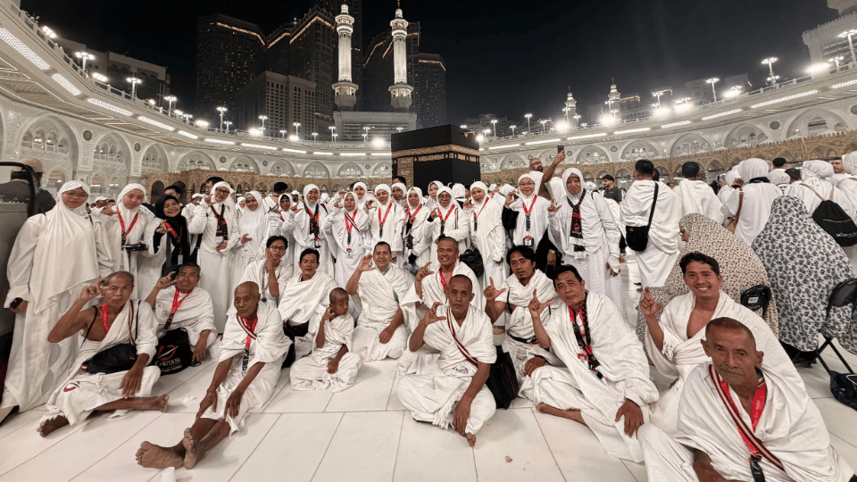 Dokumentasi Jamaah selesai melaksanakan Thawaf Wada'.png