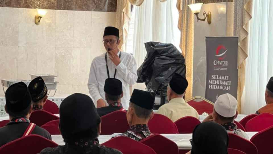 Mantapkan Persiapan Jelang Puncak Ibadah, Chatour Travel Gelar Manasik Kedua di Madinah