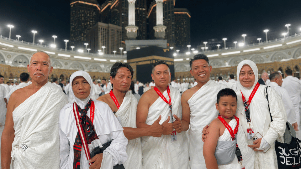 Di Tengah Kepadatan Makkah, Ratusan Jamaah Umroh Chatour Travel Sukses Rampungkan Ibadah