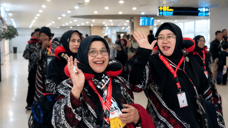 Rutin Berangkat Hingga 5 Kali Seminggu, Chatour Travel Kembali Lepas Jamaah Umroh