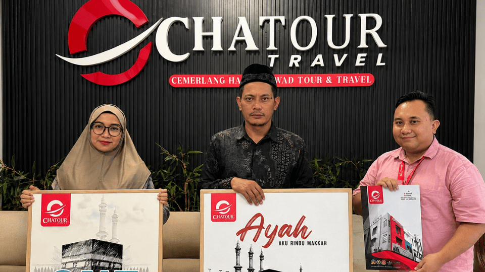 Konsultasi Umroh Berhadiah Langsung Hanya di Chatour Travel