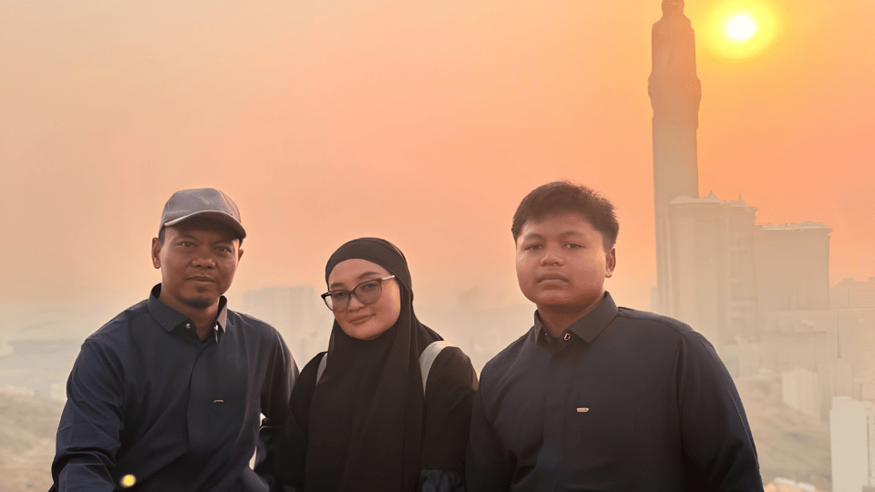 Puas dengan Pelayanan Istimewa, Jemaah Asal Mojokerto Tegaskan Selalu Pilih Chatour Travel