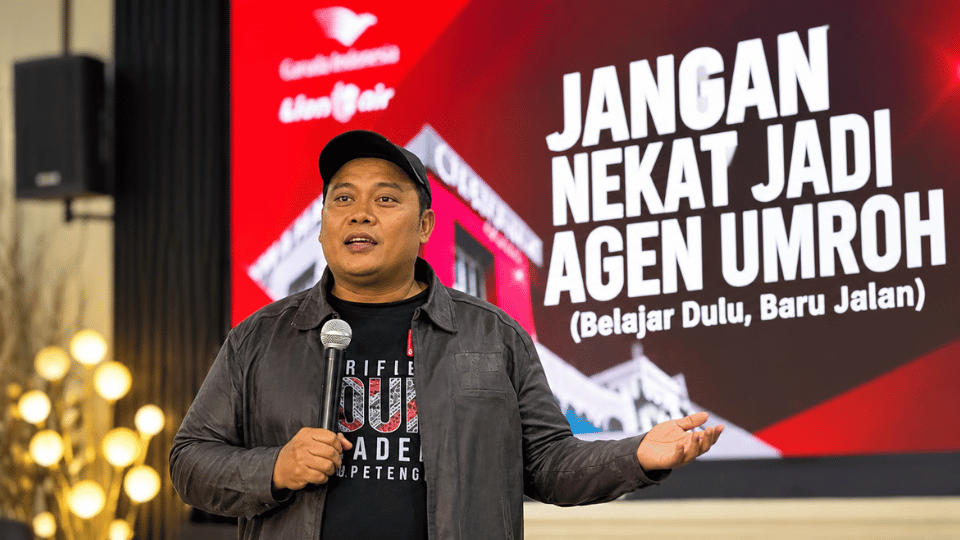 Penerbangan ke Jeddah dan Madinah Normal, CEO Chatour Travel Minta Jama’ah Umroh Tetap Tenang