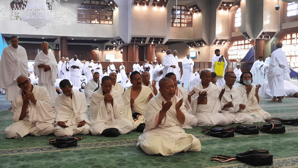 Makna Kalimat Talbiyah: Dilantukan Ketika Melaksanakan Ibadah Umroh