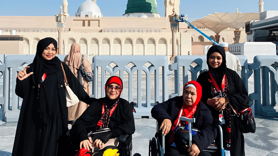 Menyelami Cahaya Madinah: Memaknai Keutamaan Masjid Nabawi, Raudhah, dan Masjid Quba