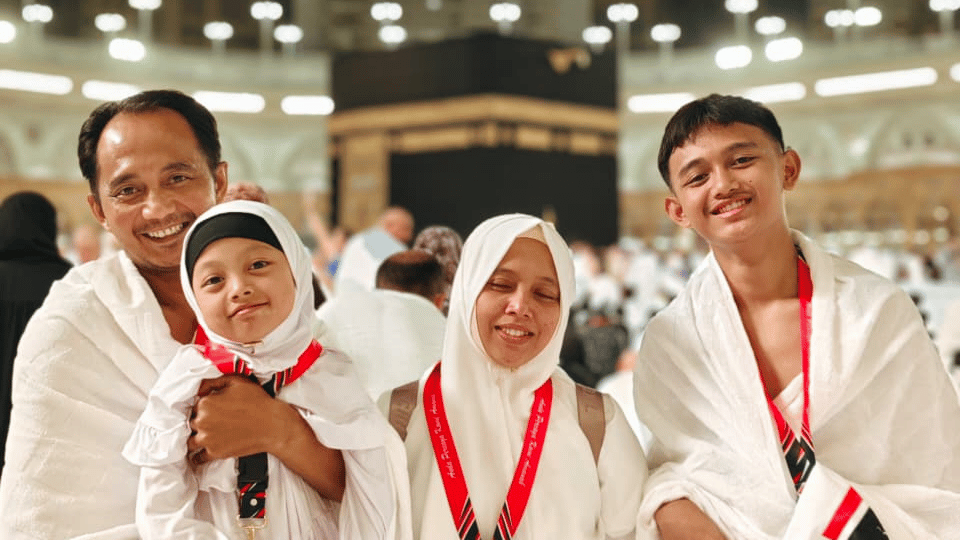 Wujud Nyata “Umroh Keluarga Bahagia” Sepenuhnya Milik Chatour Travel
