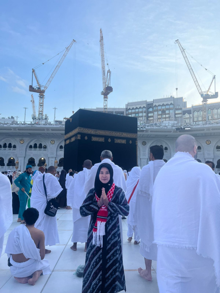 Ayu Zakiyatul Hurin'in